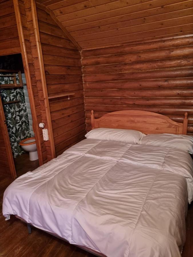 Camping فوينتيه دي بيدرا المظهر الخارجي الصورة
