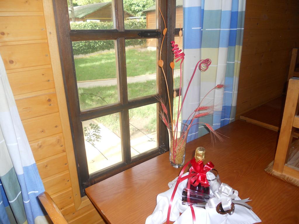 Camping فوينتيه دي بيدرا المظهر الخارجي الصورة